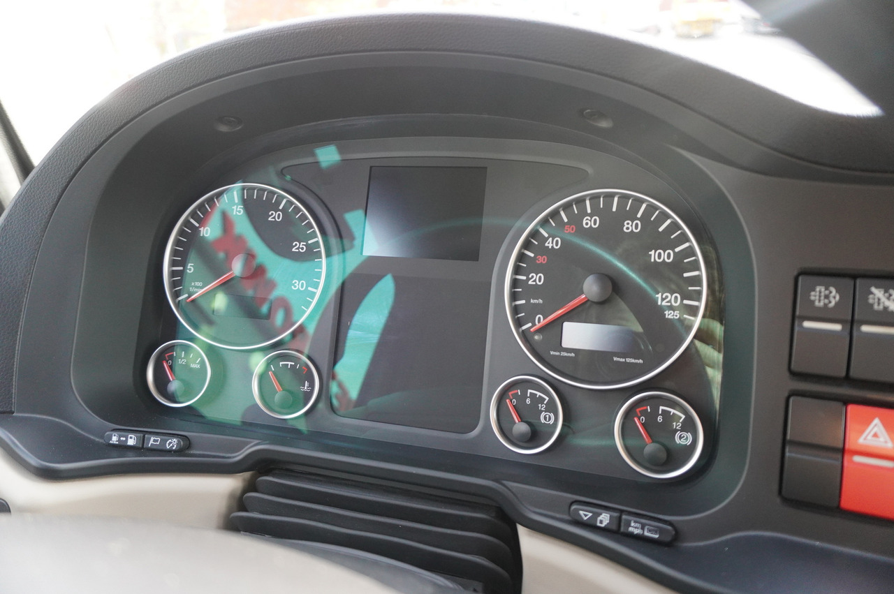 Arrendamiento de MAN TGL 12.220 / Curtainsider 19 EPAL / 140 tho. km MAN TGL 12.220 / Curtainsider 19 EPAL / 140 tho. km: foto 24