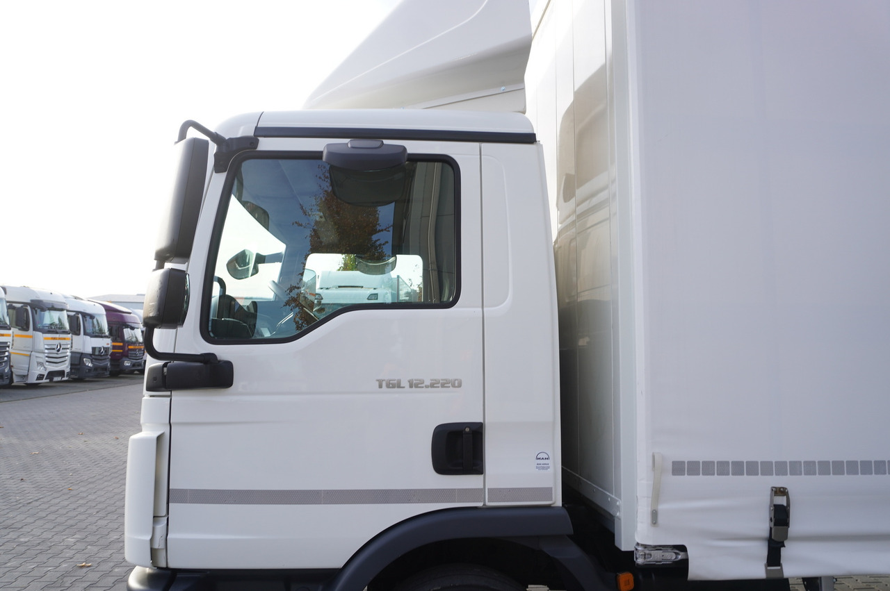 Arrendamiento de MAN TGL 12.220 / Curtainsider 19 EPAL / 140 tho. km MAN TGL 12.220 / Curtainsider 19 EPAL / 140 tho. km: foto 20