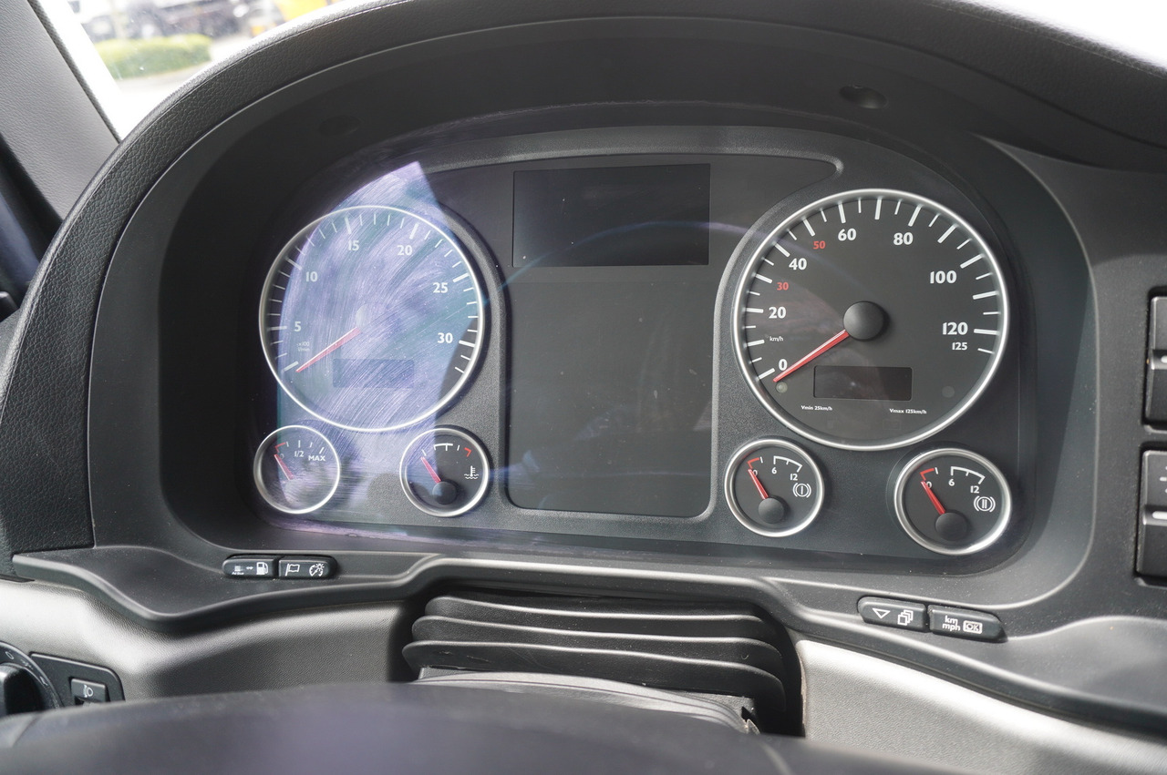 Camión lona MAN TGS 18.440 / 19 EPAL curtainsider / Sleeper cab [ Copy ]: foto 21