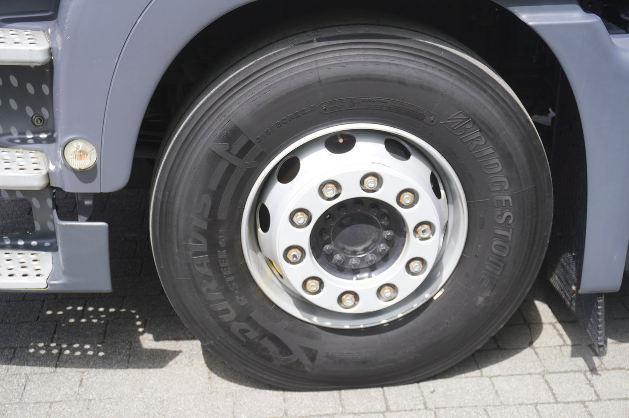 Camión lona MAN TGS 18.440 / 19 EPAL curtainsider / Sleeper cab [ Copy ]: foto 15