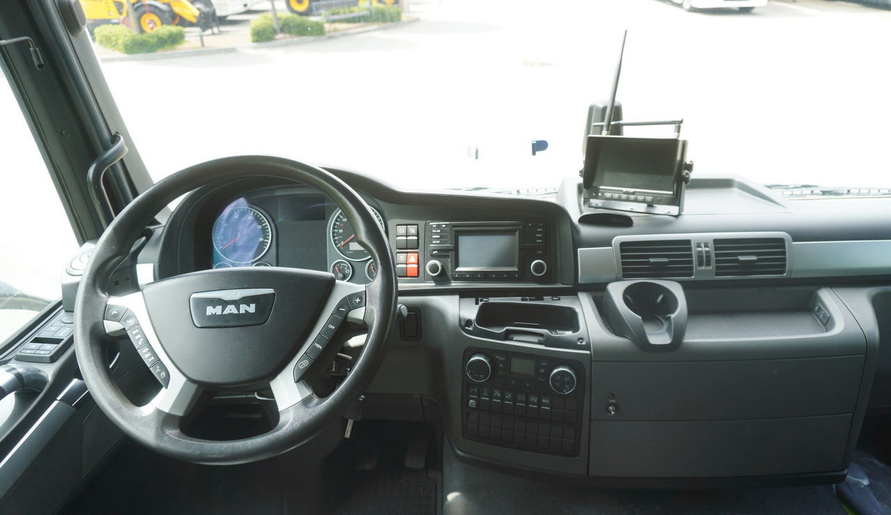 Camión lona MAN TGS 18.440 / 19 EPAL curtainsider / Sleeper cab [ Copy ]: foto 18