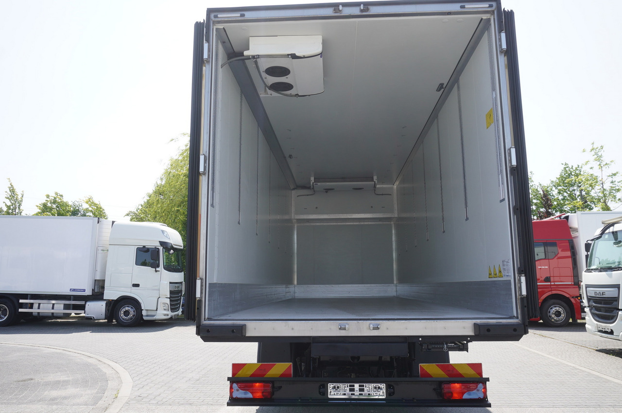 MAN TGX 26.470 / 2022 / Krone Refrigerator 40 EPAL Multitemp Dopplestock / Carrier Supra 950 MT - Camión frigorífico: foto 3 MAN TGX 26.470 / 2022 / Krone Refrigerator 40 EPAL Multitemp Dopplestock / Carrier Supra 950 MT - Camión frigorífico: foto 3