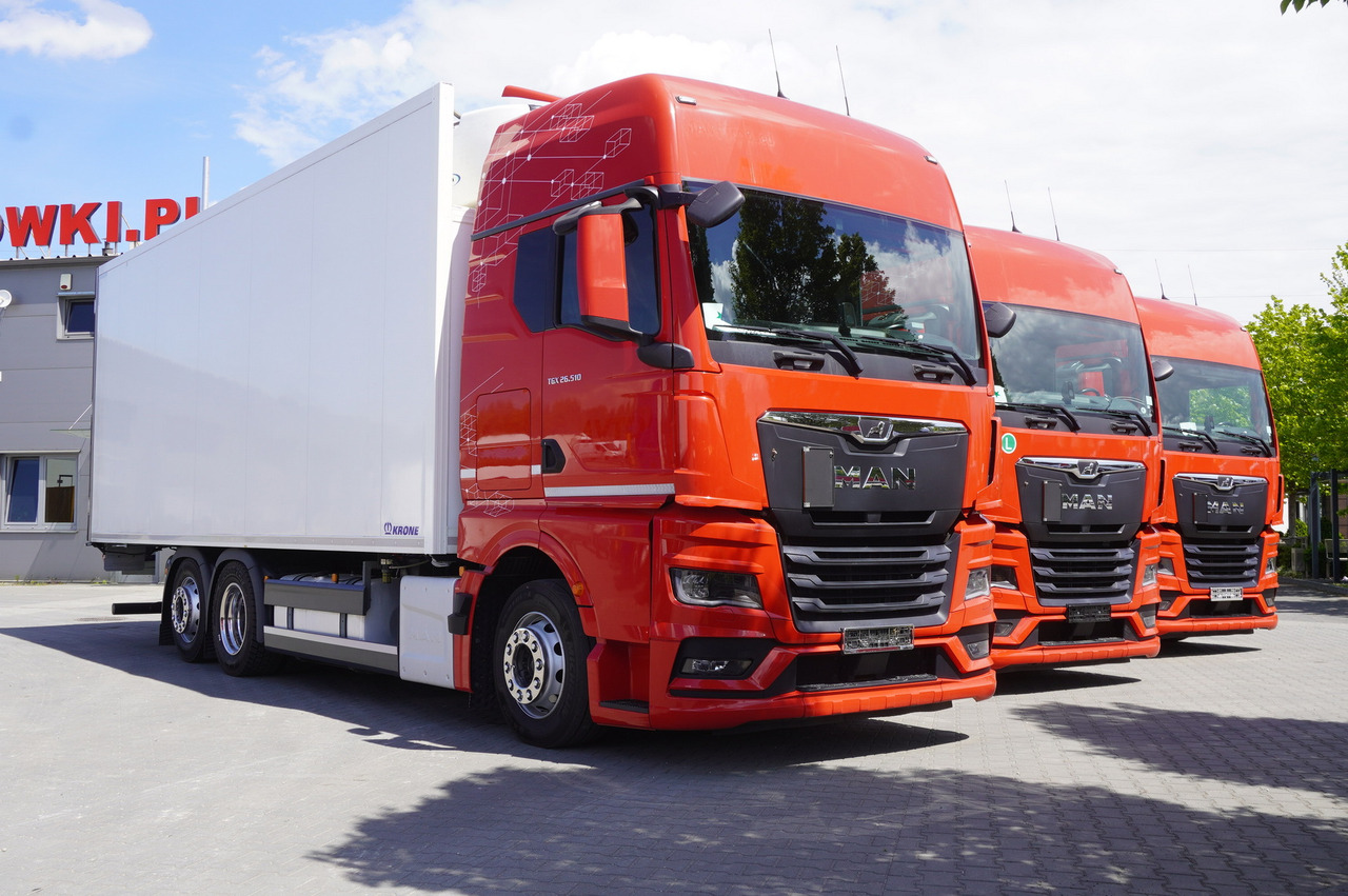 MAN TGX 26.510 / 2022 / New Krone refrigerator bitemperature / Dopplestock / 4 units - Camión frigorífico: foto 3 MAN TGX 26.510 / 2022 / New Krone refrigerator bitemperature / Dopplestock / 4 units - Camión frigorífico: foto 3