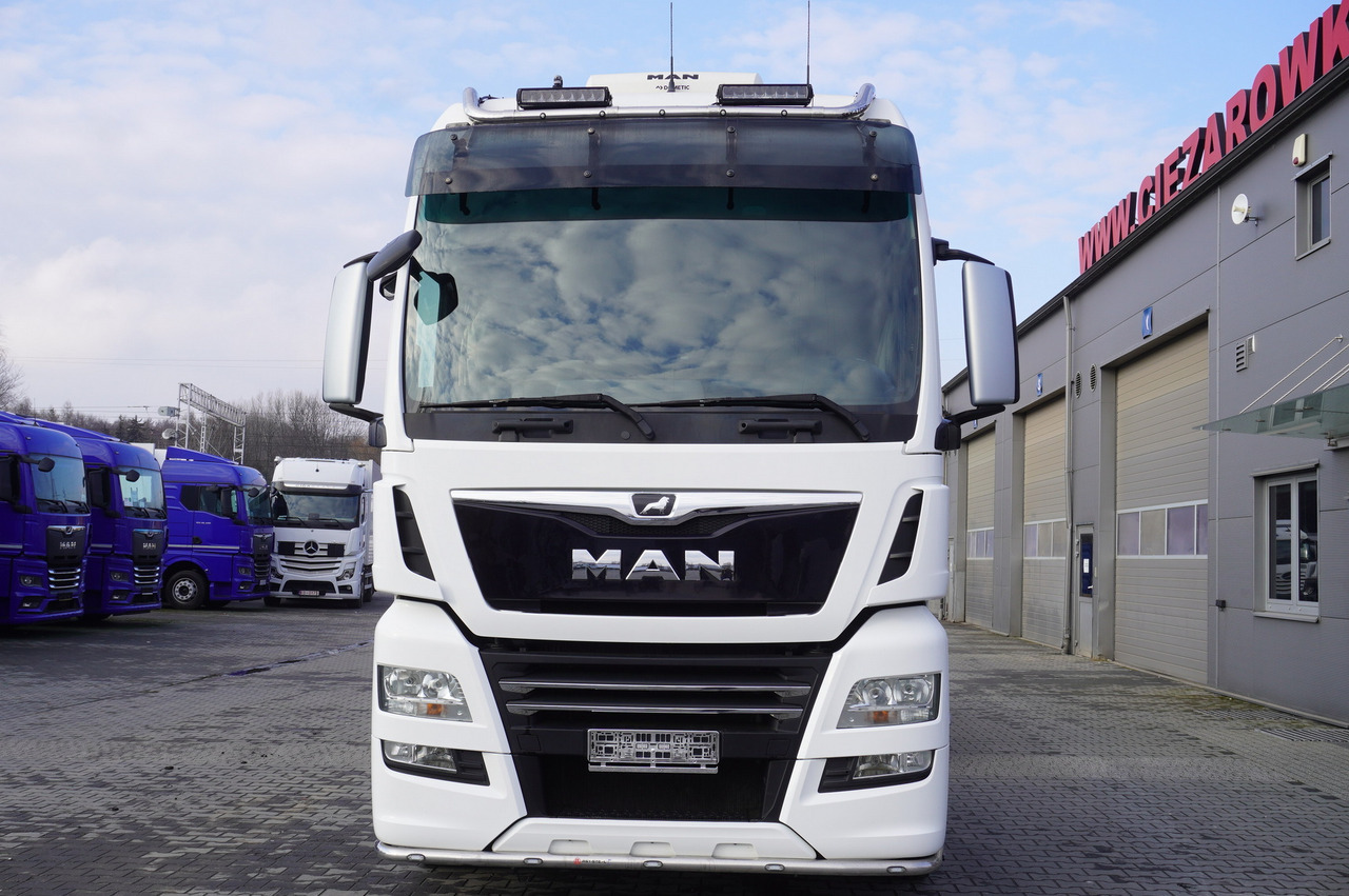 MAN TGX 35.580 E6 8x4/4 - 8.8m chassis frame - Camión grúa: foto 3 MAN TGX 35.580 E6 8x4/4 - 8.8m chassis frame - Camión grúa: foto 3