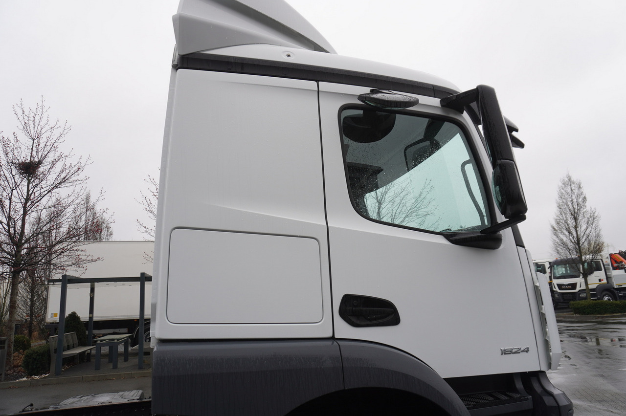 Camión chasis MERCEDES-BENZ Actros 1824 / 9.1 m chassis / sleeping cabin: foto 14