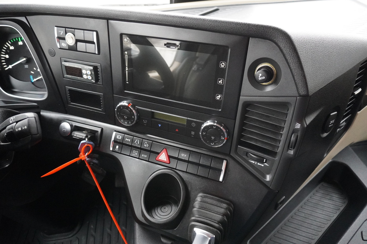 Camión chasis MERCEDES-BENZ Actros 1824 / 9.1 m chassis / sleeping cabin: foto 26