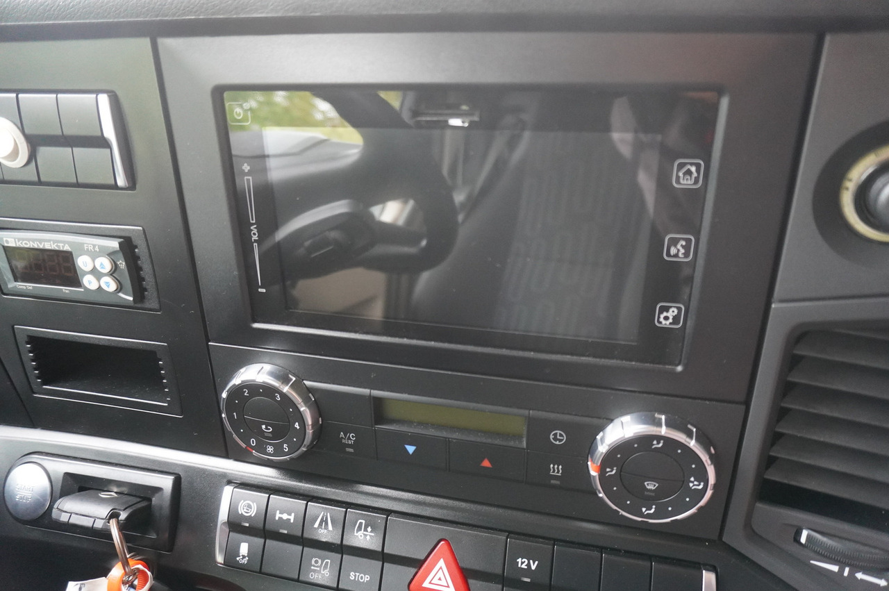 Arrendamiento de MERCEDES-BENZ Actros 1824 / Refrigerator 22 EPAL / Carrier Supra 950 / Sleeping cabin MERCEDES-BENZ Actros 1824 / Refrigerator 22 EPAL / Carrier Supra 950 / Sleeping cabin: foto 20 Arrendamiento de MERCEDES-BENZ Actros 1824 / Refrigerator 22 EPAL / Carrier Supra 950 / Sleeping cabin MERCEDES-BENZ Actros 1824 / Refrigerator 22 EPAL / Carrier Supra 950 / Sleeping cabin: foto 20