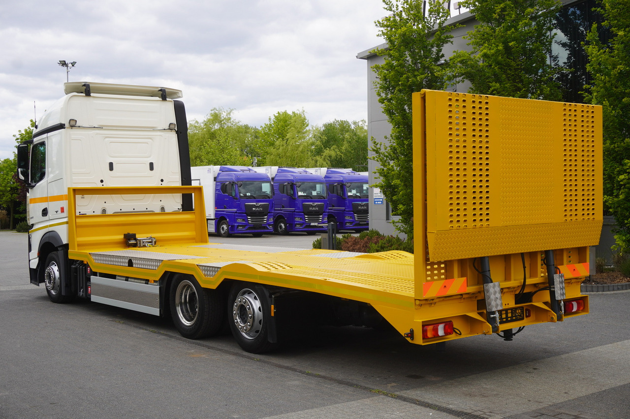 MERCEDES-BENZ Actros 2542 / NEW tow truck / steered 3rd axle - Camión portavehículos: foto 5 MERCEDES-BENZ Actros 2542 / NEW tow truck / steered 3rd axle - Camión portavehículos: foto 5