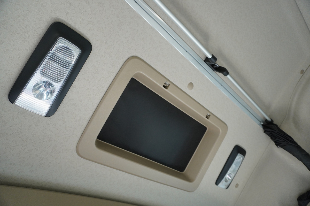 Arrendamiento de MERCEDES-BENZ Actros 2545 MP5 / KRONE 18 EPAL box body / ADR AT MERCEDES-BENZ Actros 2545 MP5 / KRONE 18 EPAL box body / ADR AT: foto 23