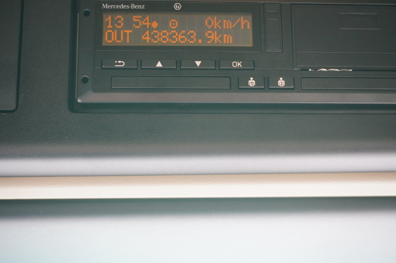 Arrendamiento de MERCEDES-BENZ Actros 2545 MP5 / KRONE 18 EPAL box body / ADR AT MERCEDES-BENZ Actros 2545 MP5 / KRONE 18 EPAL box body / ADR AT: foto 18