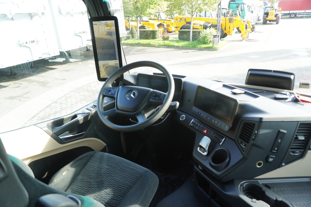 Arrendamiento de MERCEDES-BENZ Actros 2545 MP5 / KRONE 18 EPAL box body / ADR AT MERCEDES-BENZ Actros 2545 MP5 / KRONE 18 EPAL box body / ADR AT: foto 14