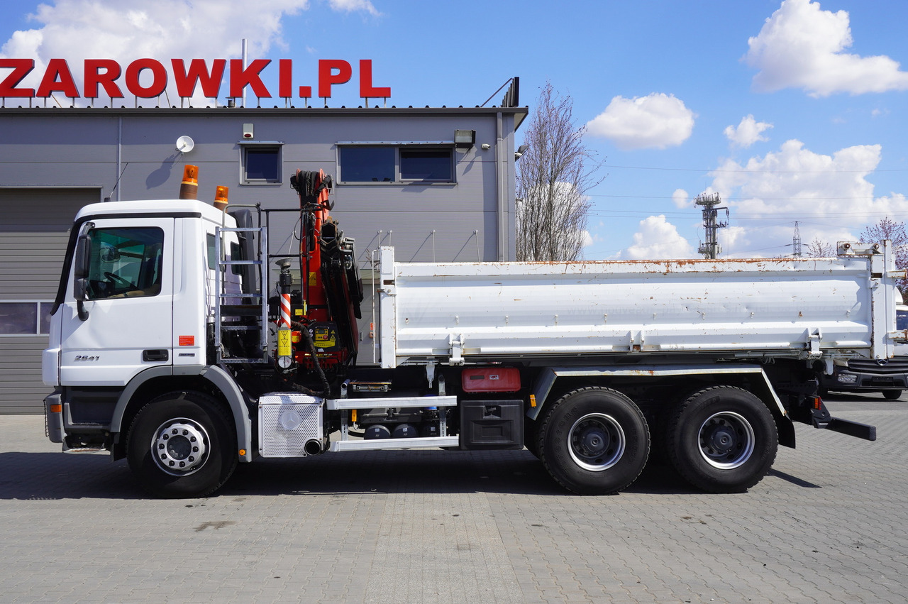 Camión grúa, Camión grúa MERCEDES-BENZ Actros 2641 6×4 E5 / Crane / Dumper / 110000 km: foto 10