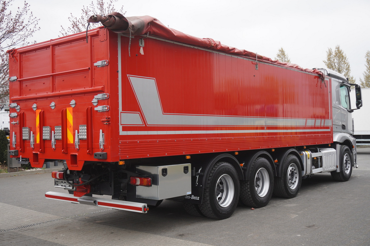 Camión caja abierta MERCEDES-BENZ Actros 3563 8x4 / Tipper for grain 20 t load capacity: foto 8