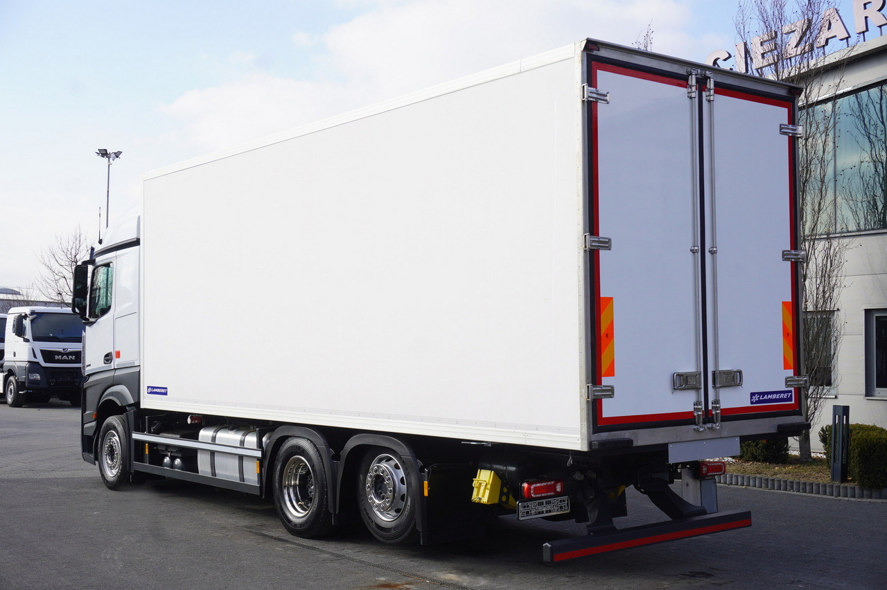 MERCEDES-BENZ Actros L 2545 / NEW Lamberet refrigerator / 2023 / 140 tho. km - Camión frigorífico: foto 5 MERCEDES-BENZ Actros L 2545 / NEW Lamberet refrigerator / 2023 / 140 tho. km - Camión frigorífico: foto 5