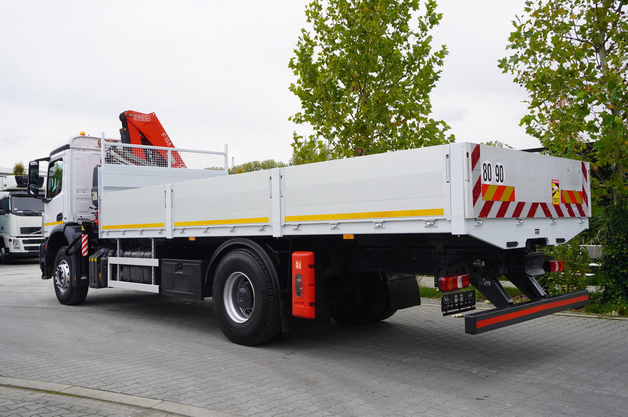 MERCEDES-BENZ Arocs 1830 / Flatbed 16 EPAL / HDS Fassi 155 / Reach 8 m / Load capacity 6160 kg - Camión grúa: foto 4 MERCEDES-BENZ Arocs 1830 / Flatbed 16 EPAL / HDS Fassi 155 / Reach 8 m / Load capacity 6160 kg - Camión grúa: foto 4