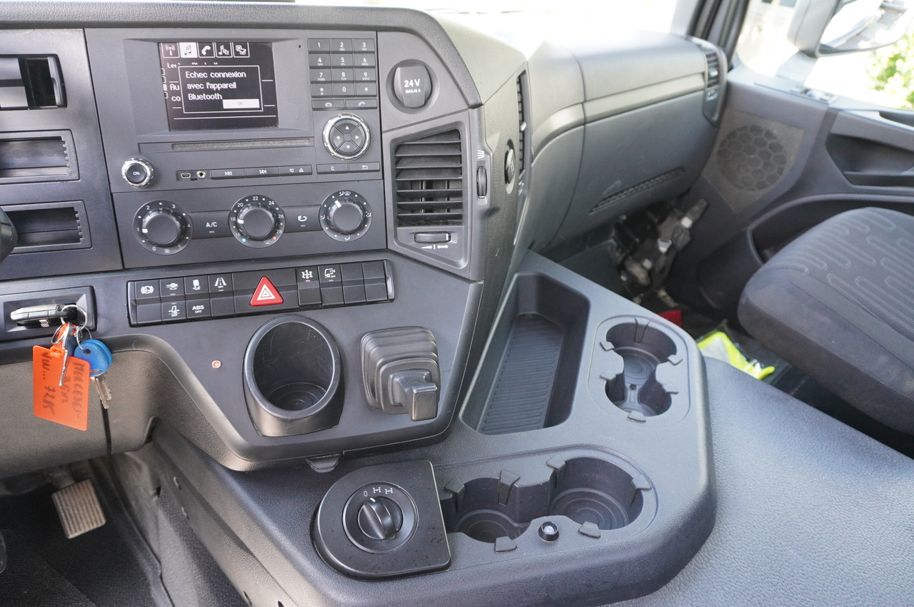 Camión grúa MERCEDES-BENZ Arocs 2636 / 6x4 / HDS Fassi / 3-Way Tipper / Bortmatic: foto 25 Camión grúa MERCEDES-BENZ Arocs 2636 / 6x4 / HDS Fassi / 3-Way Tipper / Bortmatic: foto 25