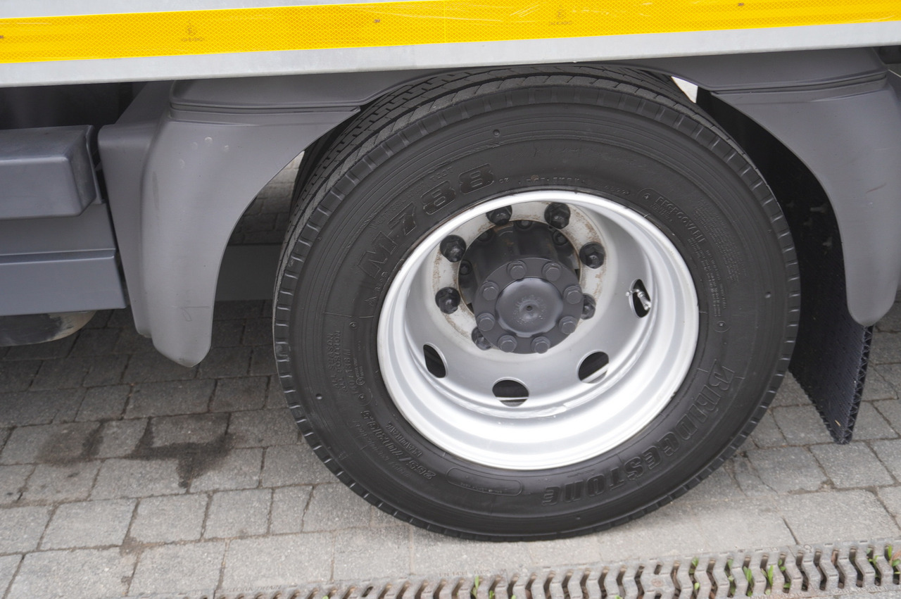 Camión portavehículos MERCEDES-BENZ Atego 1224 / New galvanized tow truck: foto 15