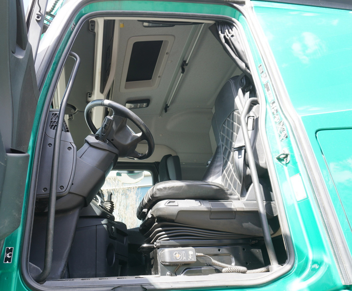 Arrendamiento de Mercedes-Benz Arocs 3563 8 × 4 / 630 HP / steered axle / Logging superstructure Mercedes-Benz Arocs 3563 8 × 4 / 630 HP / steered axle / Logging superstructure: foto 19 Arrendamiento de Mercedes-Benz Arocs 3563 8 × 4 / 630 HP / steered axle / Logging superstructure Mercedes-Benz Arocs 3563 8 × 4 / 630 HP / steered axle / Logging superstructure: foto 19