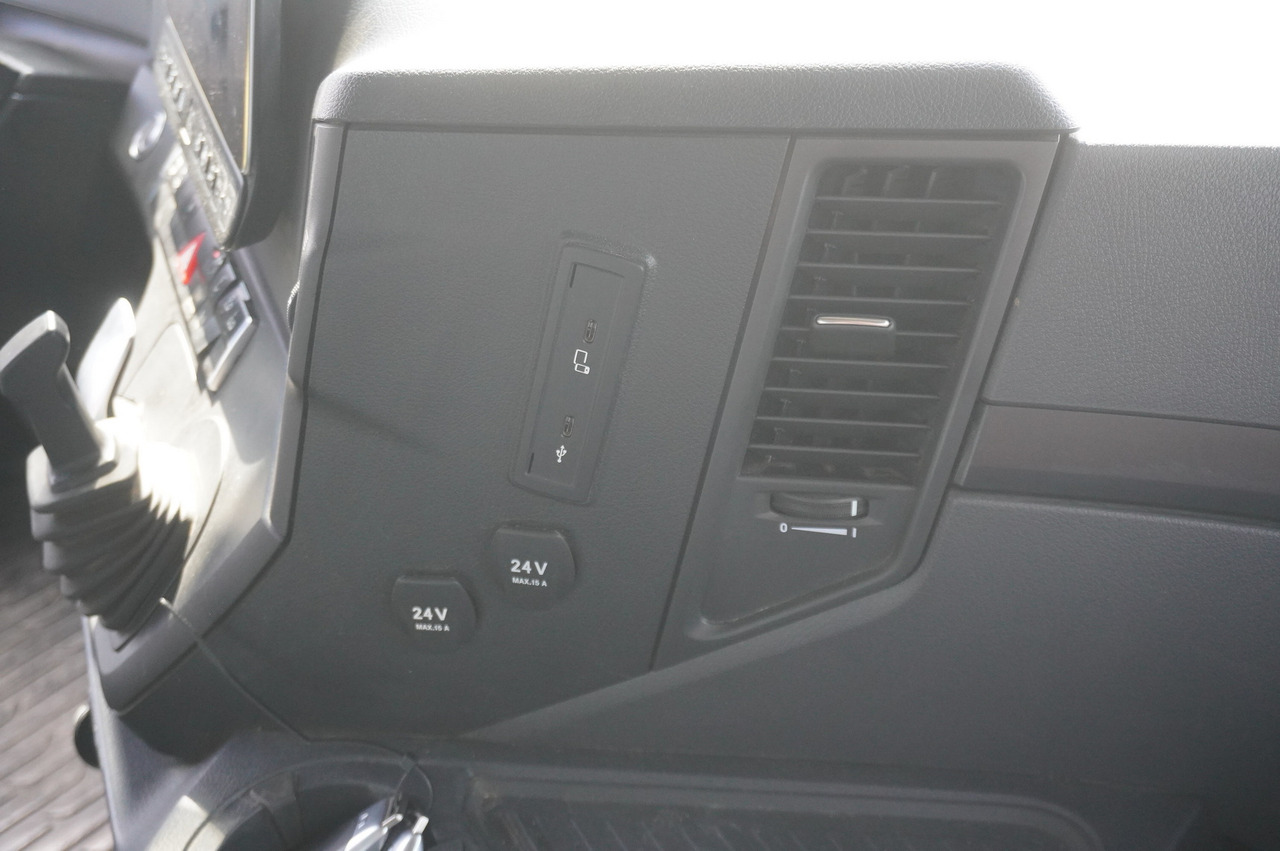 Arrendamiento de Mercedes-Benz Arocs 3563 8 × 4 / 630 HP / steered axle / Logging superstructure Mercedes-Benz Arocs 3563 8 × 4 / 630 HP / steered axle / Logging superstructure: foto 28 Arrendamiento de Mercedes-Benz Arocs 3563 8 × 4 / 630 HP / steered axle / Logging superstructure Mercedes-Benz Arocs 3563 8 × 4 / 630 HP / steered axle / Logging superstructure: foto 28