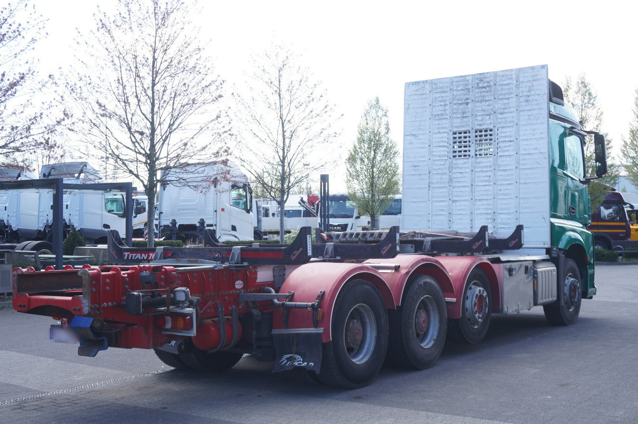 Arrendamiento de Mercedes-Benz Arocs 3563 8 × 4 / 630 HP / steered axle / Logging superstructure Mercedes-Benz Arocs 3563 8 × 4 / 630 HP / steered axle / Logging superstructure: foto 7 Arrendamiento de Mercedes-Benz Arocs 3563 8 × 4 / 630 HP / steered axle / Logging superstructure Mercedes-Benz Arocs 3563 8 × 4 / 630 HP / steered axle / Logging superstructure: foto 7