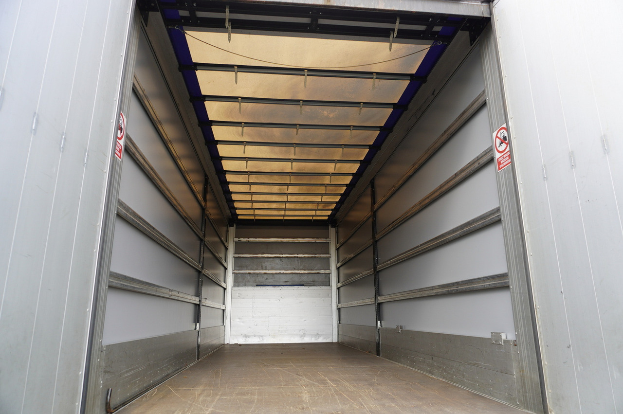 RENAULT Midlum 12.245 / dropside / sleeper / 18 pallets - Camión lona: foto 5 RENAULT Midlum 12.245 / dropside / sleeper / 18 pallets - Camión lona: foto 5
