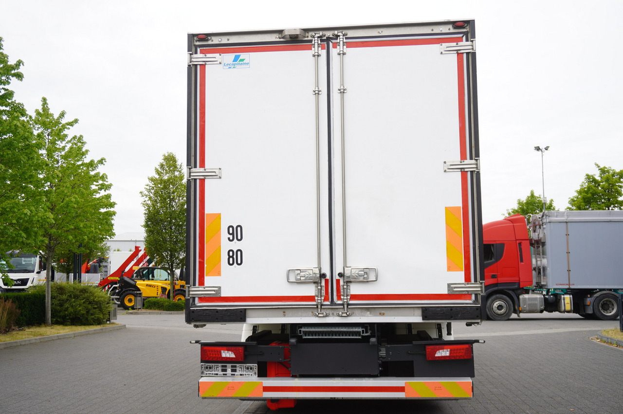 SCANIA R500 / Lecapitaine refrigerator / Carrier Supra 950 / steered 3rd axle - Camión frigorífico: foto 3 SCANIA R500 / Lecapitaine refrigerator / Carrier Supra 950 / steered 3rd axle - Camión frigorífico: foto 3