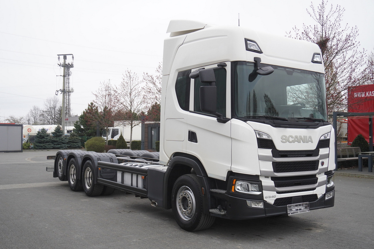 Scania G540 8x4 / Chassis 8.7 m / Steered axle / 2021 - Camión chasis: foto 1 Scania G540 8x4 / Chassis 8.7 m / Steered axle / 2021 - Camión chasis: foto 1