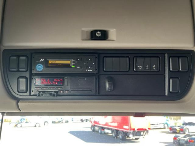 DAF XF 480 FT SSC Low Deck TraXon Intarder 2 x Tank - Cabeza tractora: foto 5 DAF XF 480 FT SSC Low Deck TraXon Intarder 2 x Tank - Cabeza tractora: foto 5