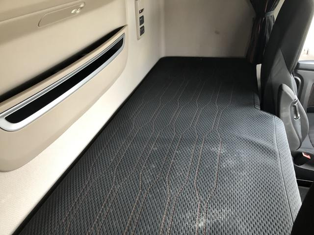 DAF XF 480 FT SSC, TraXon, ZF Intarder, Standklima - Cabeza tractora: foto 2 DAF XF 480 FT SSC, TraXon, ZF Intarder, Standklima - Cabeza tractora: foto 2