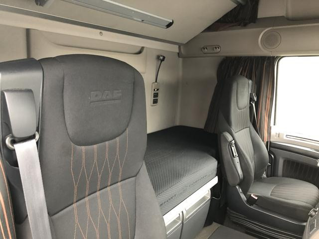 DAF XF 480 FT SSC, TraXon, ZF Intarder, Standklima - Cabeza tractora: foto 2 DAF XF 480 FT SSC, TraXon, ZF Intarder, Standklima - Cabeza tractora: foto 2