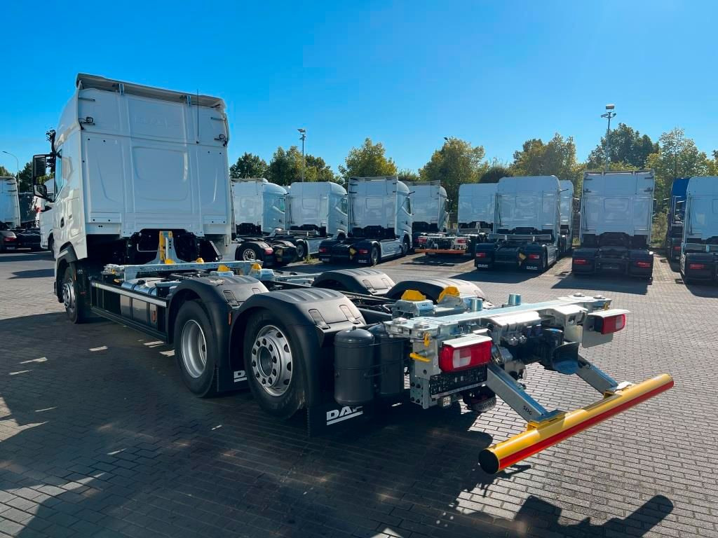 DAF XG 480 FAN SDG Multi Standk Intarder MODELL 2025 - Camión portacontenedore/ Intercambiable: foto 3 DAF XG 480 FAN SDG Multi Standk Intarder MODELL 2025 - Camión portacontenedore/ Intercambiable: foto 3