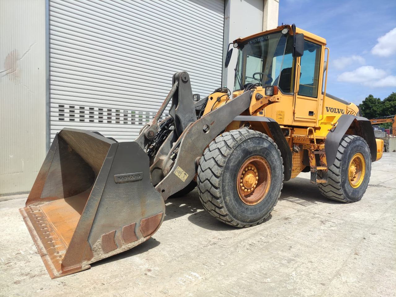 VOLVO L90E - Cargadora de ruedas: foto 1 VOLVO L90E - Cargadora de ruedas: foto 1