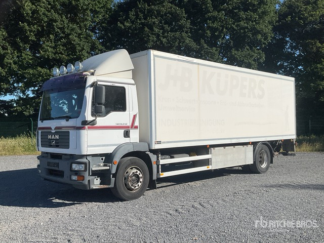 2006 MAN TGM 18.240 4x2 (Inoperable) Van Truck - Furgón: foto 1 2006 MAN TGM 18.240 4x2 (Inoperable) Van Truck - Furgón: foto 1