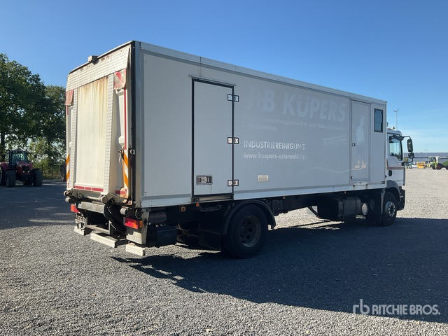 2006 MAN TGM 18.240 4x2 (Inoperable) Van Truck - Furgón: foto 4 2006 MAN TGM 18.240 4x2 (Inoperable) Van Truck - Furgón: foto 4