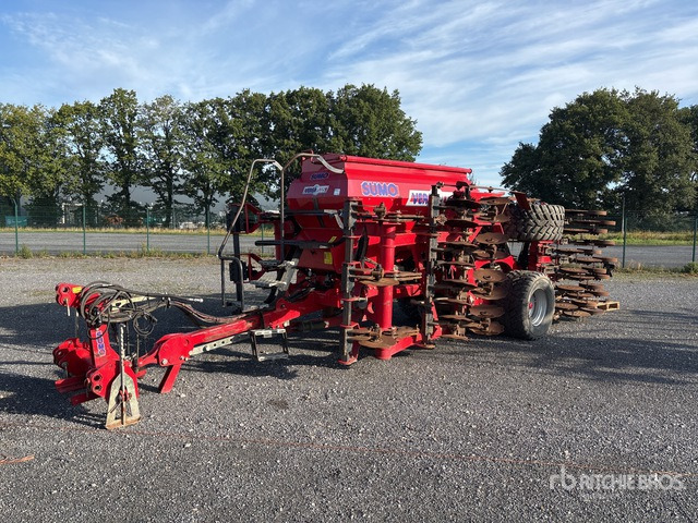 2012 Sumo 3-Point Versaplus 4 Meter Seed Drill - Combinado de siembra: foto 2 2012 Sumo 3-Point Versaplus 4 Meter Seed Drill - Combinado de siembra: foto 2