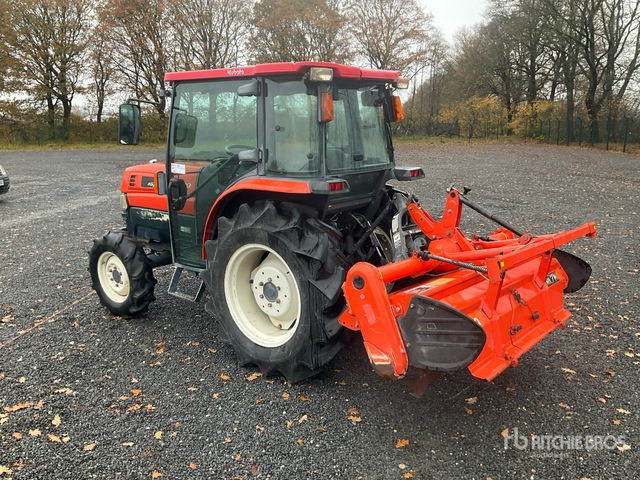 Kubota KL330 4WD Tractor - Tractor: foto 4 Kubota KL330 4WD Tractor - Tractor: foto 4