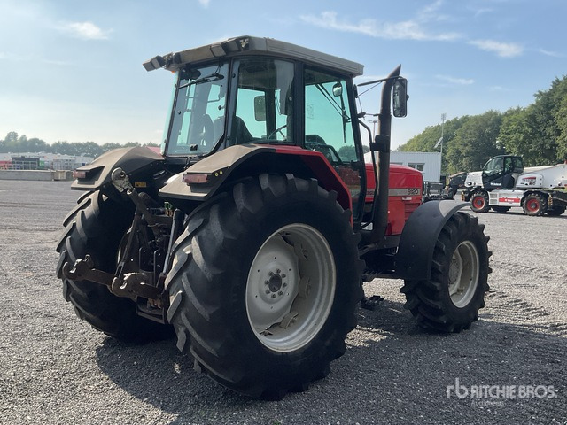 Massey Ferguson 8120 4WD Tractor - Tractor: foto 3 Massey Ferguson 8120 4WD Tractor - Tractor: foto 3