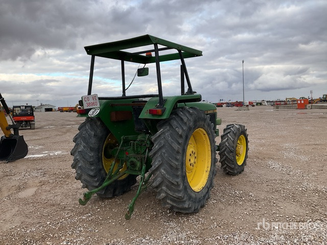 1990 John Deere 2450 4WD Tractor - Tractor: foto 4 1990 John Deere 2450 4WD Tractor - Tractor: foto 4