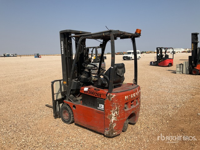 2002 Nissan SN01L13HQ (Inoperable) Electric Forklift - Carretilla elevadora eléctrica: foto 3 2002 Nissan SN01L13HQ (Inoperable) Electric Forklift - Carretilla elevadora eléctrica: foto 3