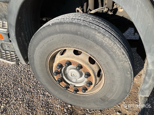 2002 Scania P 94G56X2NA300 6x2 Flatbed Truck - Camión caja abierta: foto 5 2002 Scania P 94G56X2NA300 6x2 Flatbed Truck - Camión caja abierta: foto 5