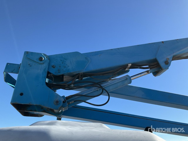 2003 Genie Z-45/25 4WD Diesel Articulating Boom Lift - Plataforma articulada: foto 4 2003 Genie Z-45/25 4WD Diesel Articulating Boom Lift - Plataforma articulada: foto 4