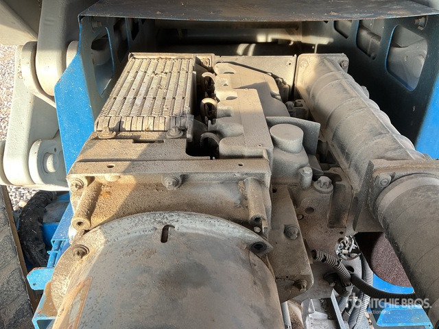 2004 Genie GS3384 4x4 Diesel Scissor Lift - Plataforma de tijeras: foto 5 2004 Genie GS3384 4x4 Diesel Scissor Lift - Plataforma de tijeras: foto 5