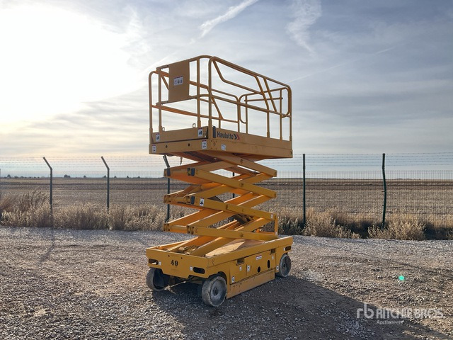 2004 Haulotte Compact 10 Electric Scissor Lift - Plataforma de tijeras: foto 1 2004 Haulotte Compact 10 Electric Scissor Lift - Plataforma de tijeras: foto 1