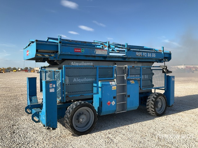 2006 Genie GS5390RT 4x4 Diesel Scissor Lift - Plataforma de tijeras: foto 1 2006 Genie GS5390RT 4x4 Diesel Scissor Lift - Plataforma de tijeras: foto 1