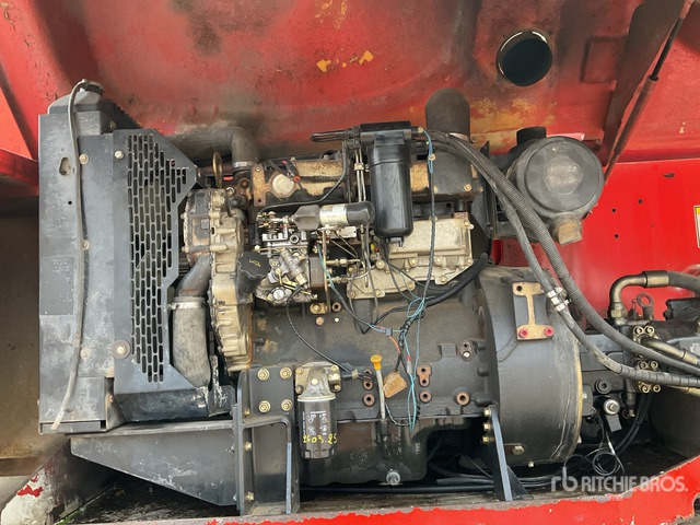 2006 Haulotte HA32PX 4WD Diesel Articulating Boom Lift - Plataforma articulada: foto 4 2006 Haulotte HA32PX 4WD Diesel Articulating Boom Lift - Plataforma articulada: foto 4