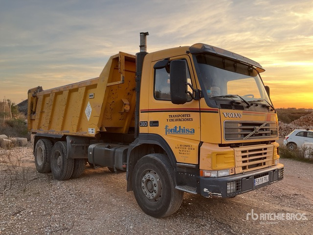 2006 Volvo FM12-380 6x4 T/A Dump Truck - Camión volquete: foto 4 2006 Volvo FM12-380 6x4 T/A Dump Truck - Camión volquete: foto 4