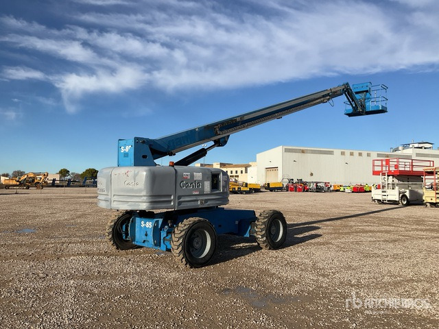 2007 Genie S85 4WD Diesel Telescopic Boom Lift - Plataforma telescopica: foto 1 2007 Genie S85 4WD Diesel Telescopic Boom Lift - Plataforma telescopica: foto 1