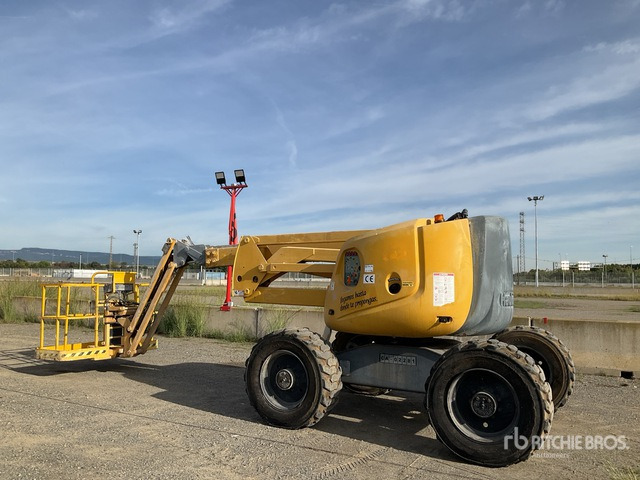 2007 Haulotte HA16PXNT 4WD Diesel Articulating Boom Lift - Plataforma articulada: foto 4 2007 Haulotte HA16PXNT 4WD Diesel Articulating Boom Lift - Plataforma articulada: foto 4