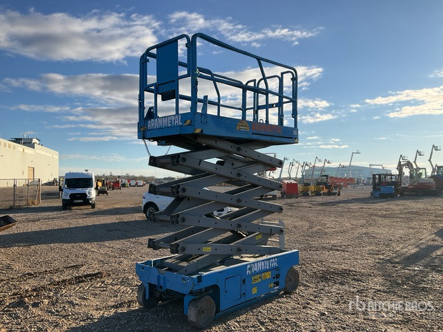 2008 Genie GS3246 Electric Scissor Lift - Plataforma de tijeras: foto 3 2008 Genie GS3246 Electric Scissor Lift - Plataforma de tijeras: foto 3