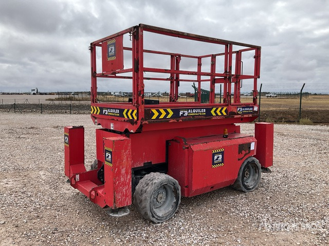 2011 Manitou 120SC 4x4 Diesel Scissor Lift - Plataforma de tijeras: foto 2 2011 Manitou 120SC 4x4 Diesel Scissor Lift - Plataforma de tijeras: foto 2